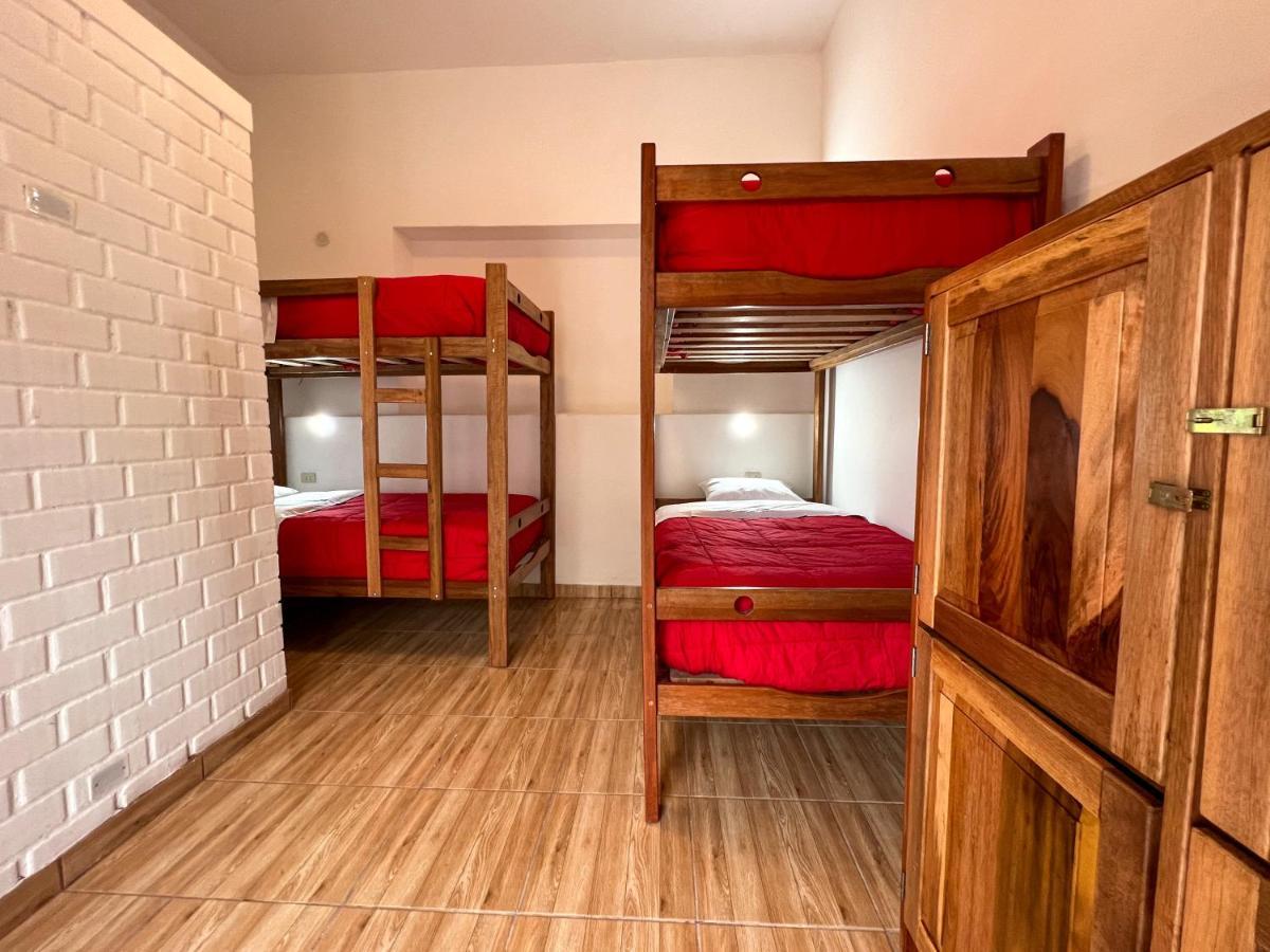 Tupac Huaraz Hostel Ngoại thất bức ảnh