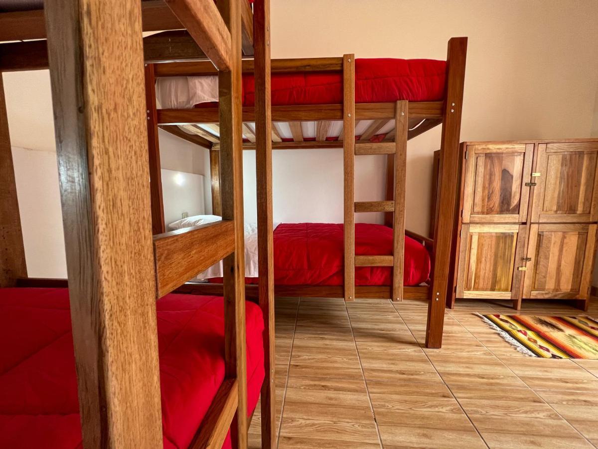 Tupac Huaraz Hostel Ngoại thất bức ảnh