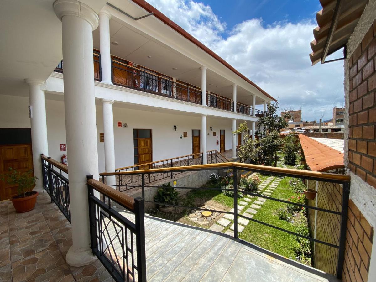 Tupac Huaraz Hostel Ngoại thất bức ảnh