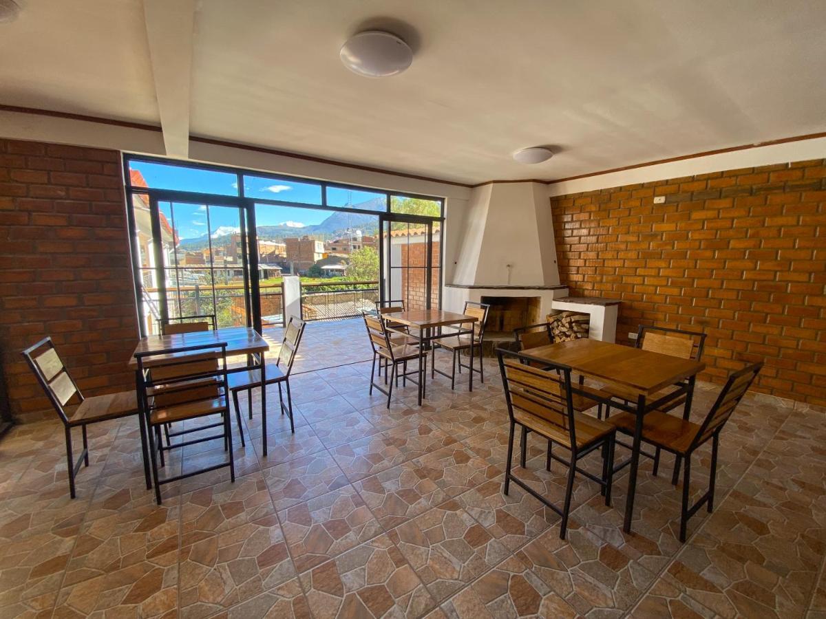 Tupac Huaraz Hostel Ngoại thất bức ảnh