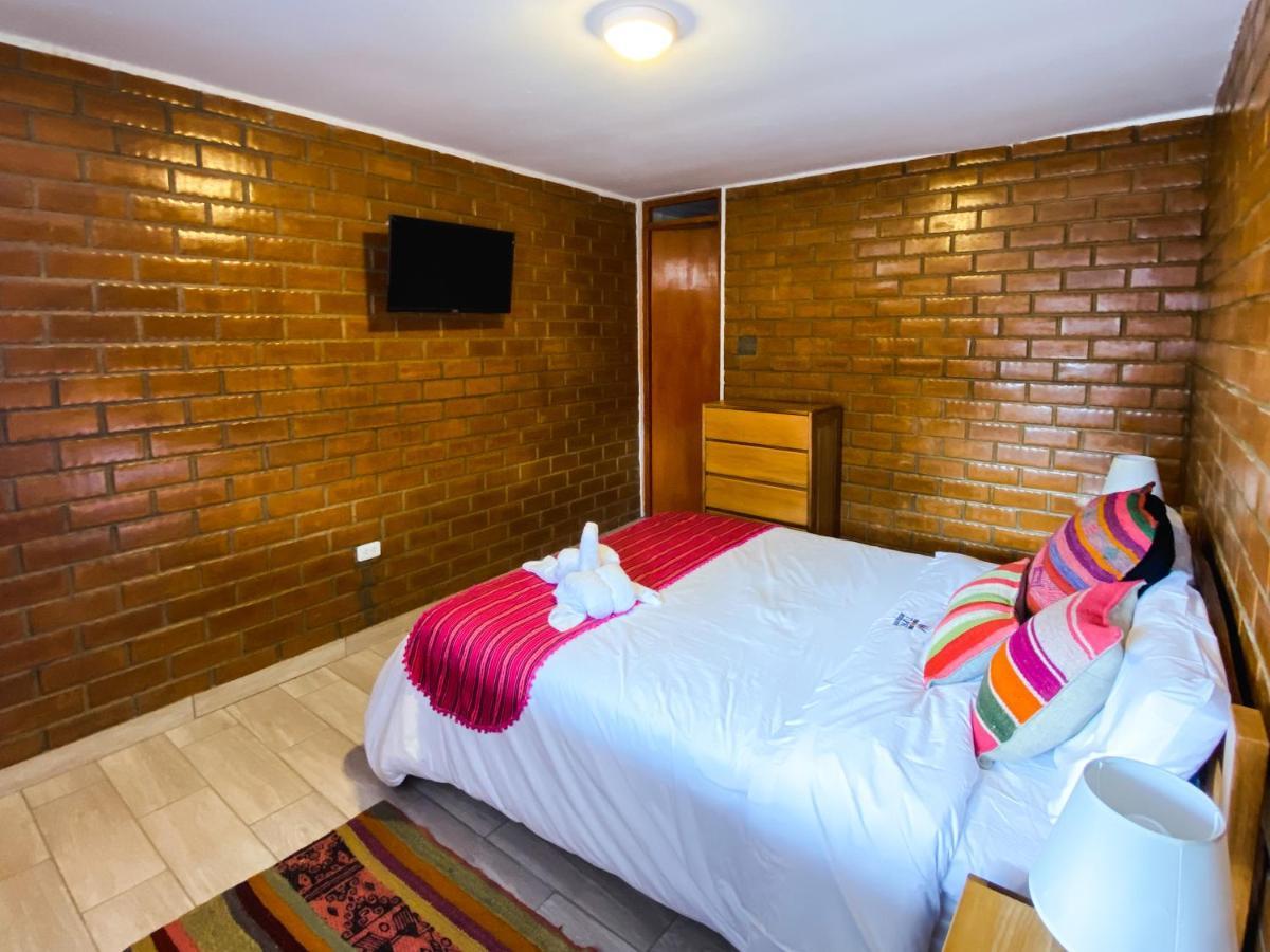 Tupac Huaraz Hostel Ngoại thất bức ảnh