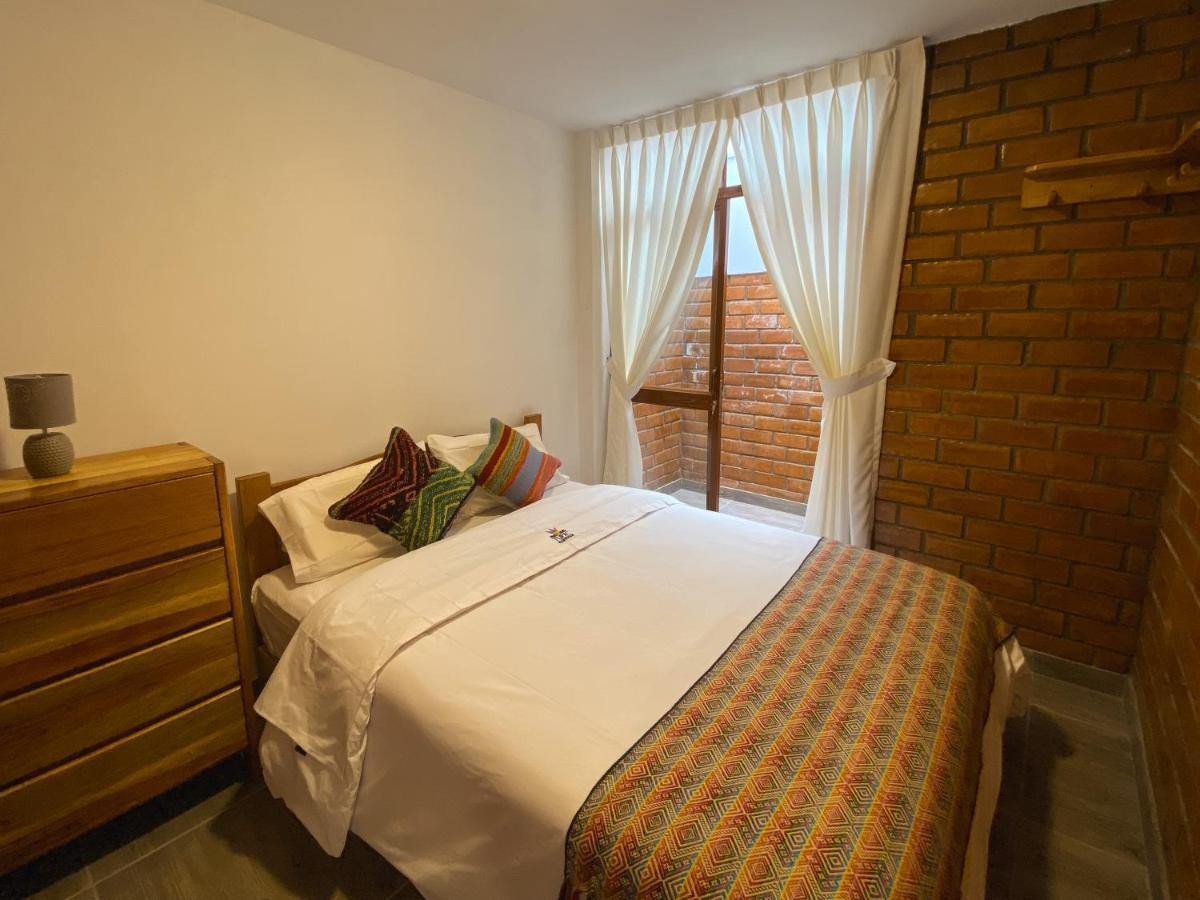 Tupac Huaraz Hostel Ngoại thất bức ảnh