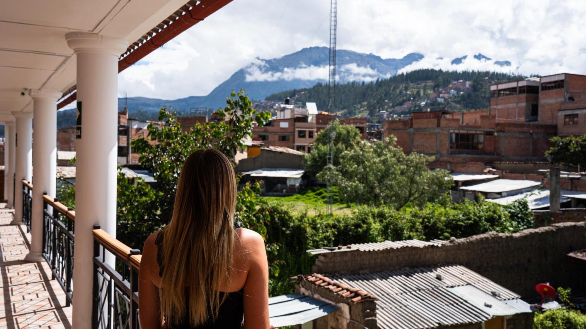 Tupac Huaraz Hostel Ngoại thất bức ảnh