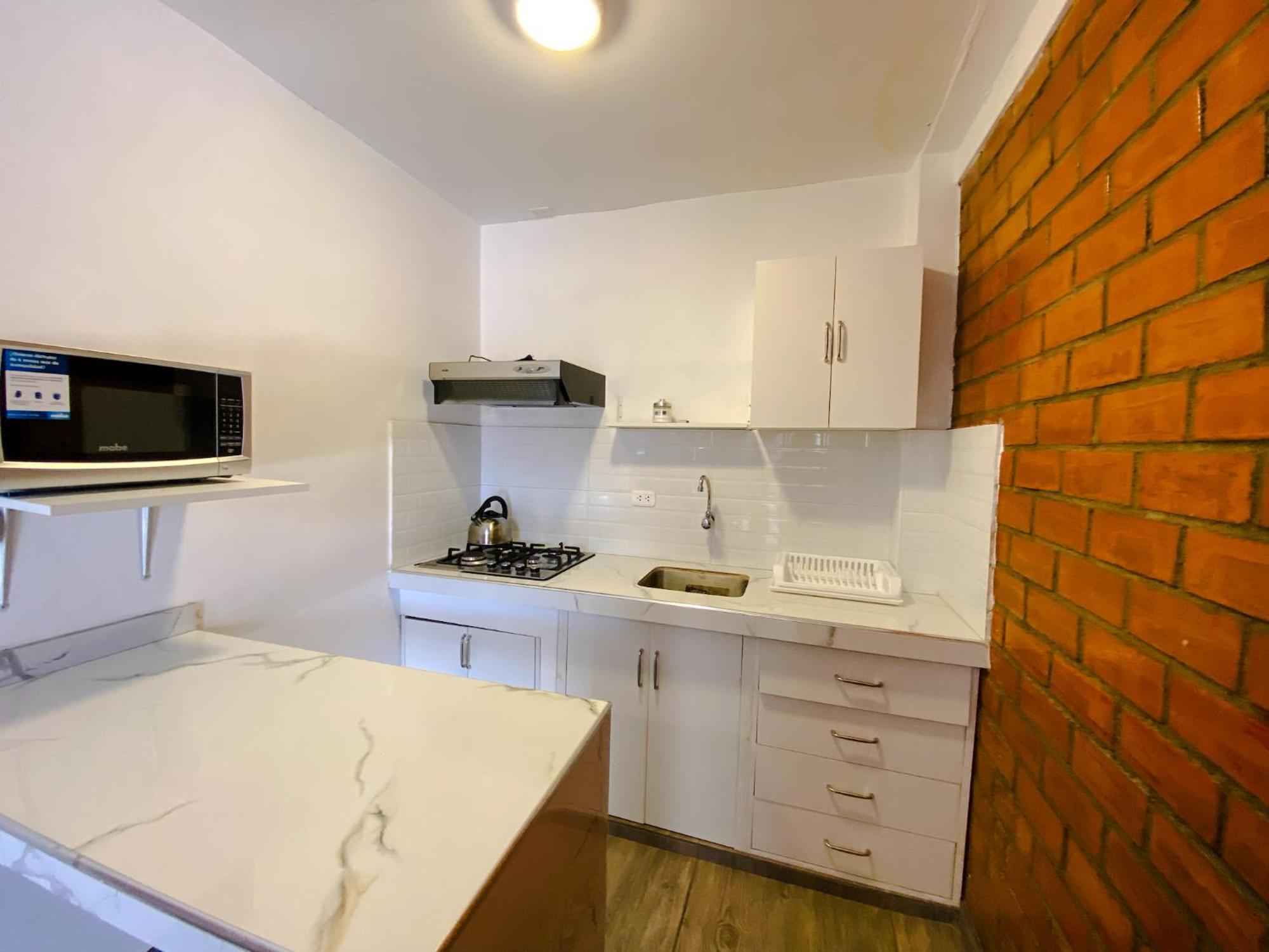 Tupac Huaraz Hostel Ngoại thất bức ảnh